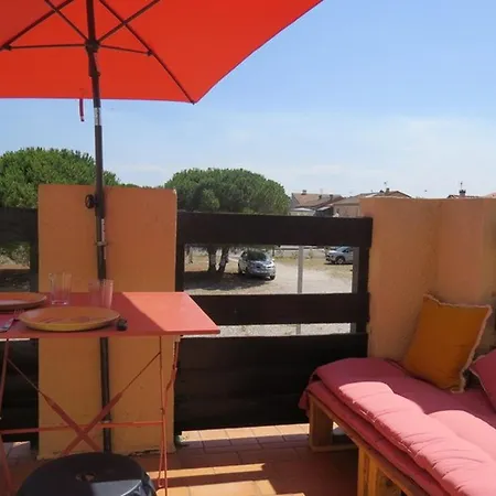 Renove Avec Mezzanine, Proche Et Commerces, Parking Prive * Le Barcarès
